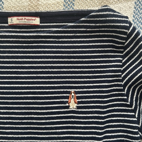 Hush Puppies quarter sleeve with dog embroidery - Picture 2 of 8